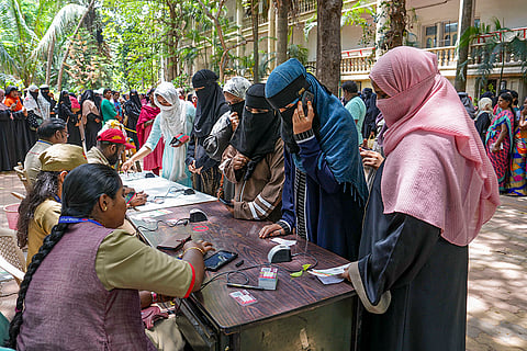 Rush at GPO for IPPB accounts